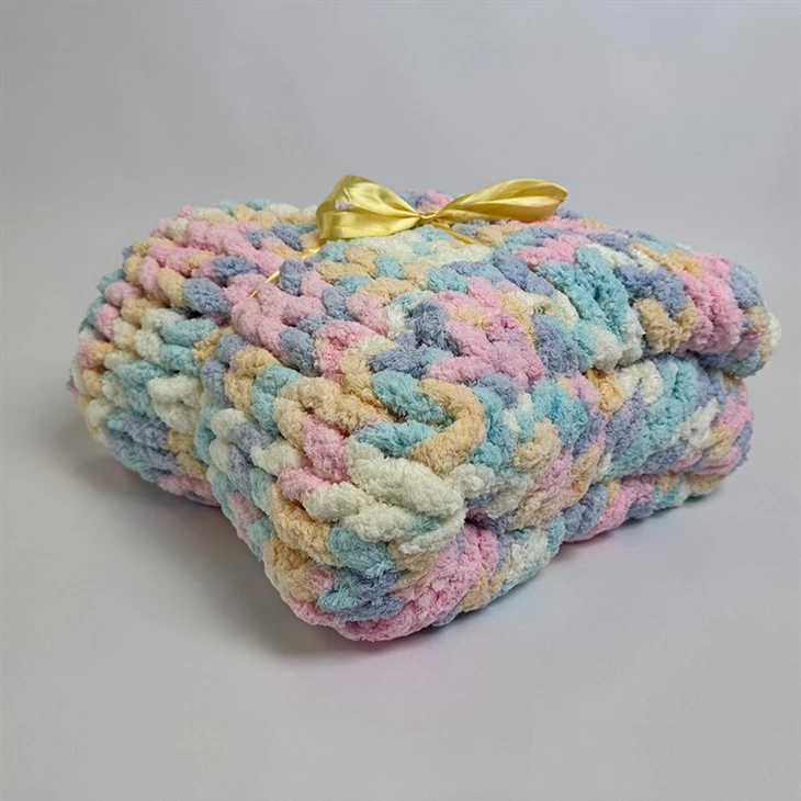 Pink Chunky Knit Blanket suppliers